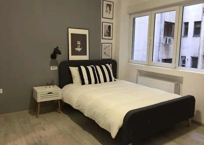 Luxury 2Bdrm Apt